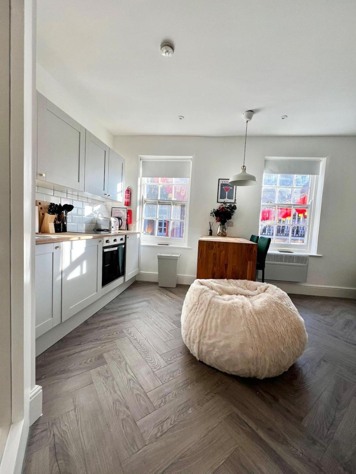 Appartamento Soho Gem! 2-bedroom Mansion Flat